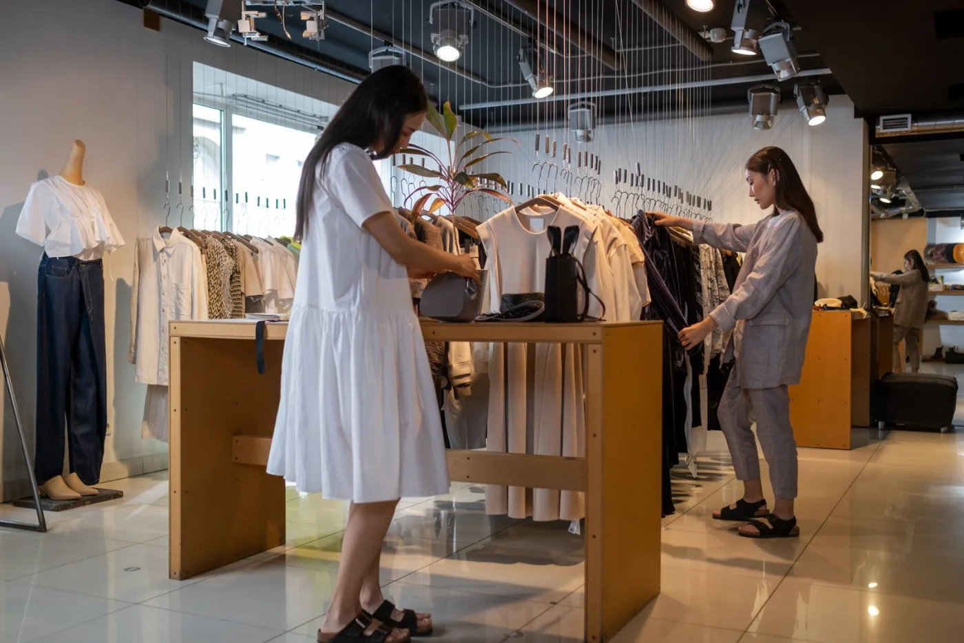 Retail and E-Commerce
